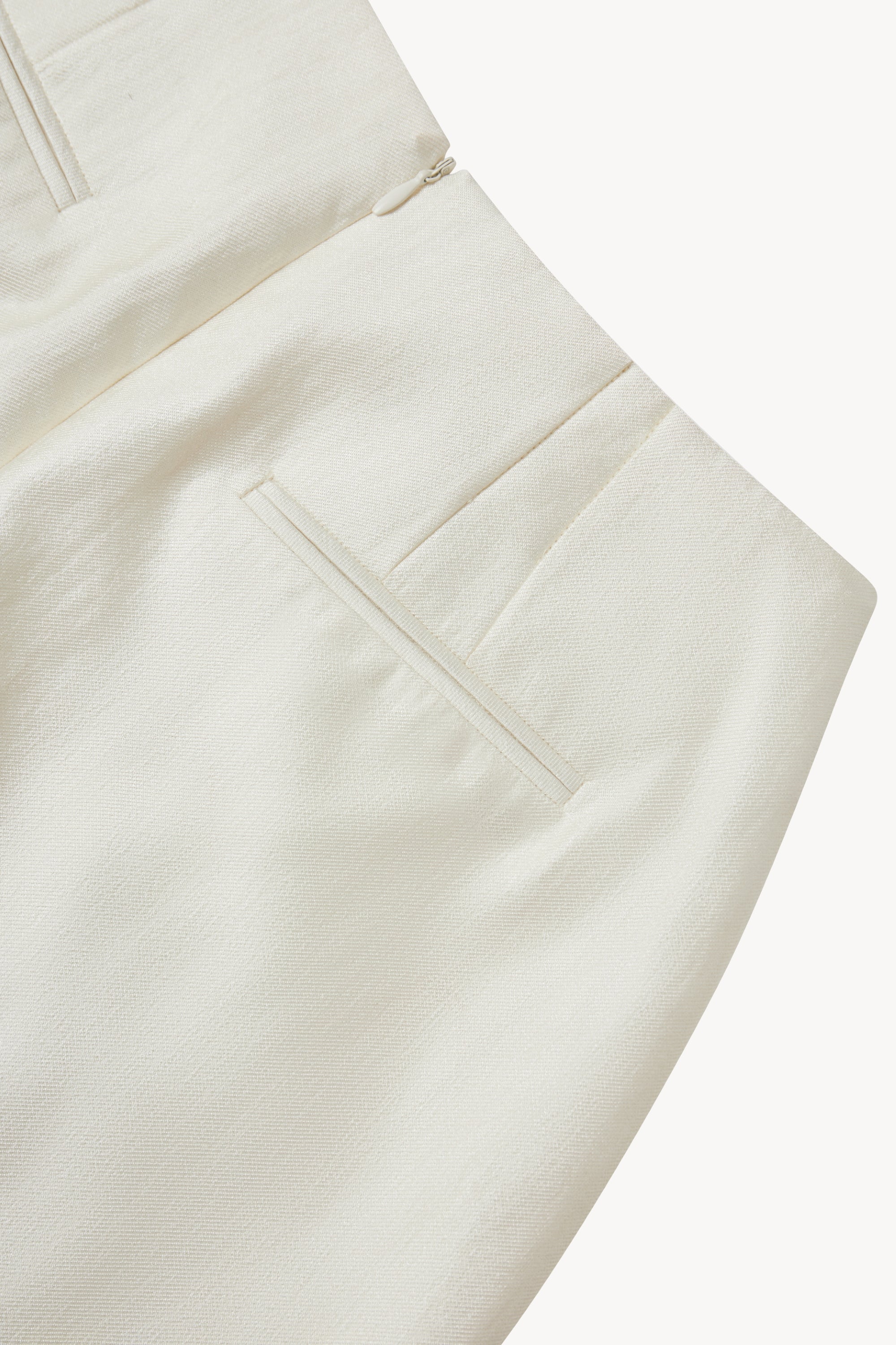 BULBE Pleated Trousers