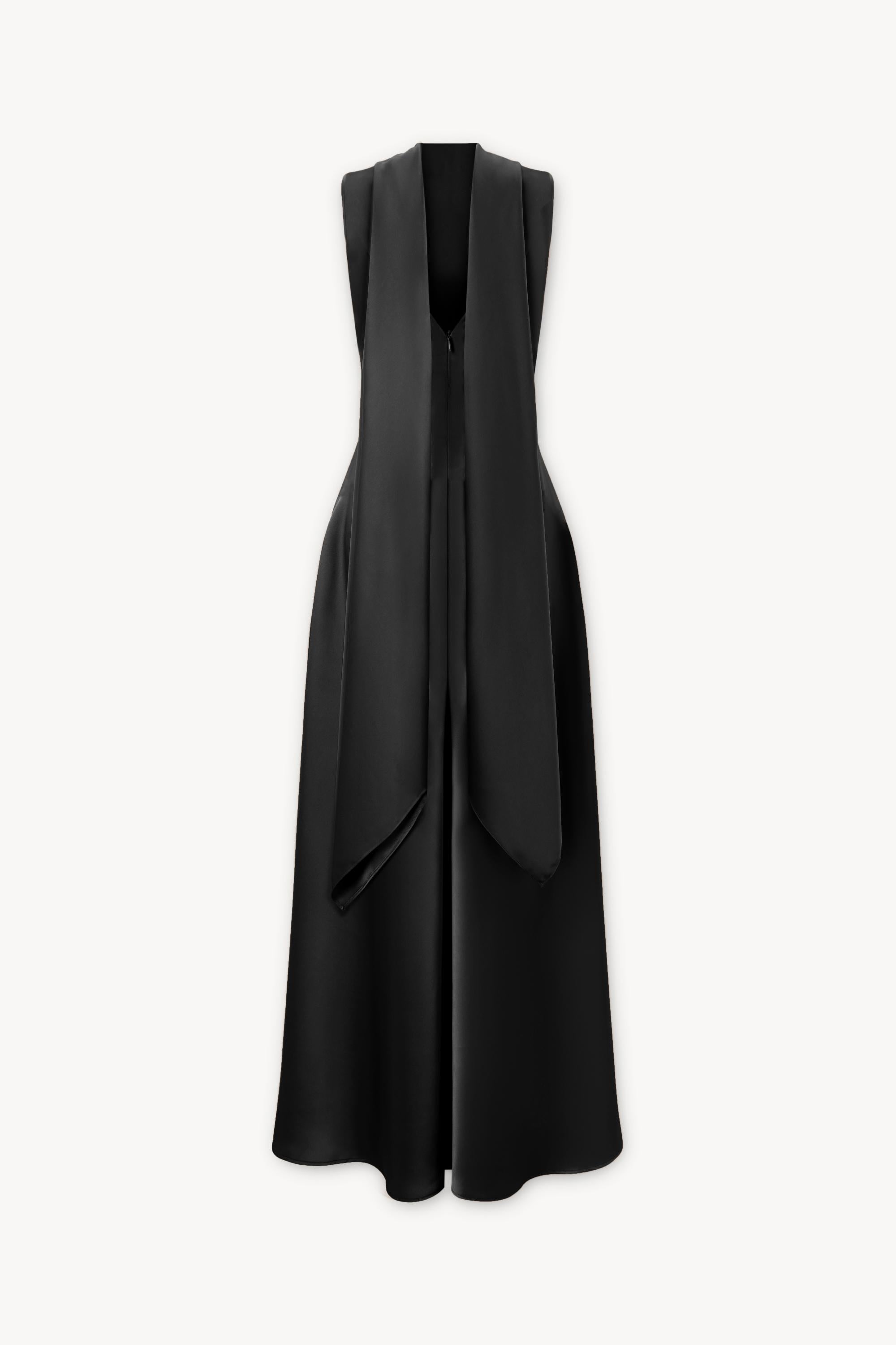 SOLANGE Silk Gown