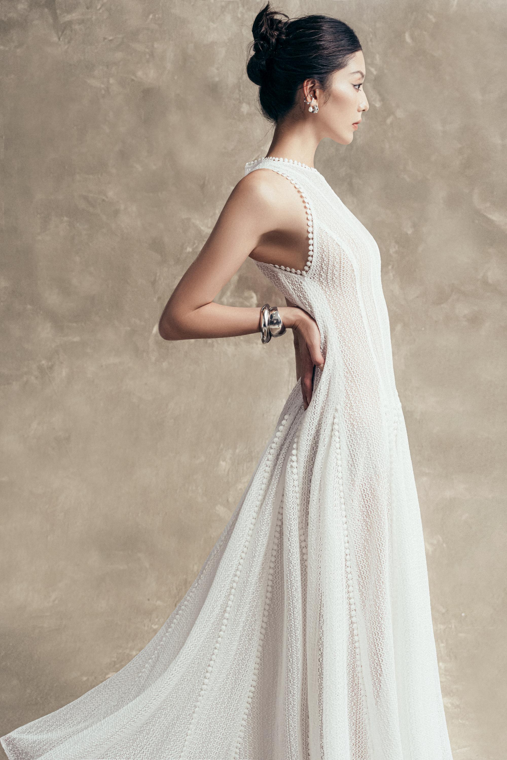 Esmeralda Crochet Maxi Dress S / White Esmeralda Crochet Maxi Dress S / White