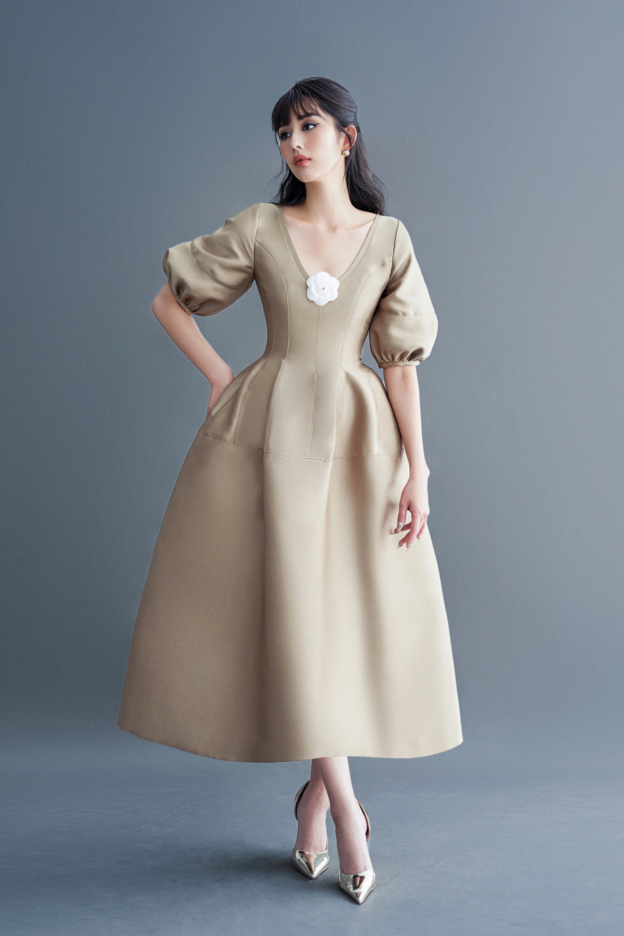 DUMAS Puff-sleeve Midi Dress